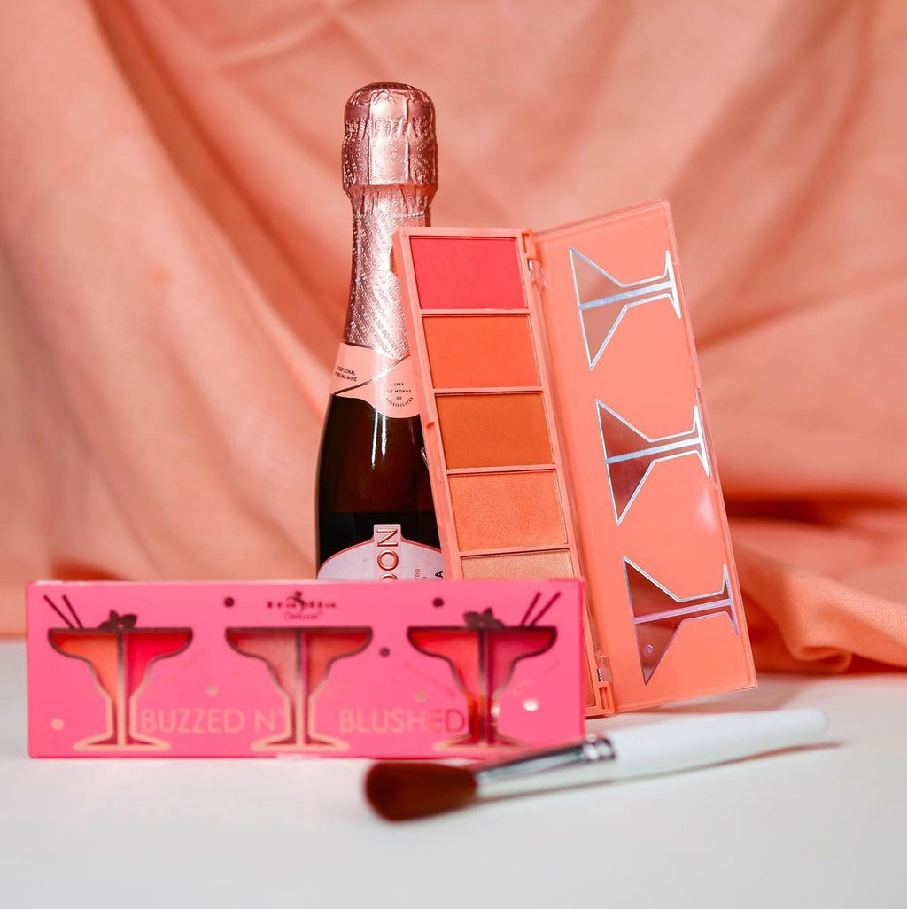 ITALIA DELUXE Buzzed N’ Blushed Rose All Day Highlight & Blush Palet