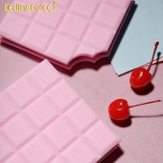 KEVIN & COCO - Strawberry Chocolate Blush Bar
